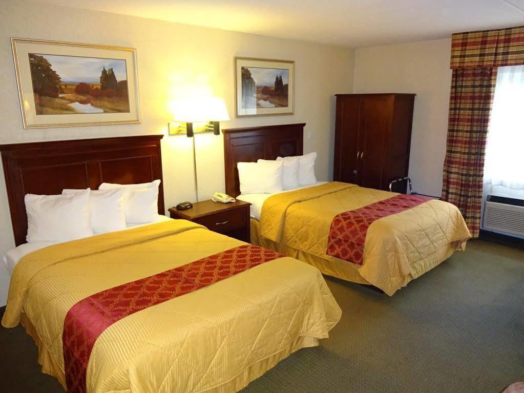 Red Roof Inn Hartford - Vernon Esterno foto