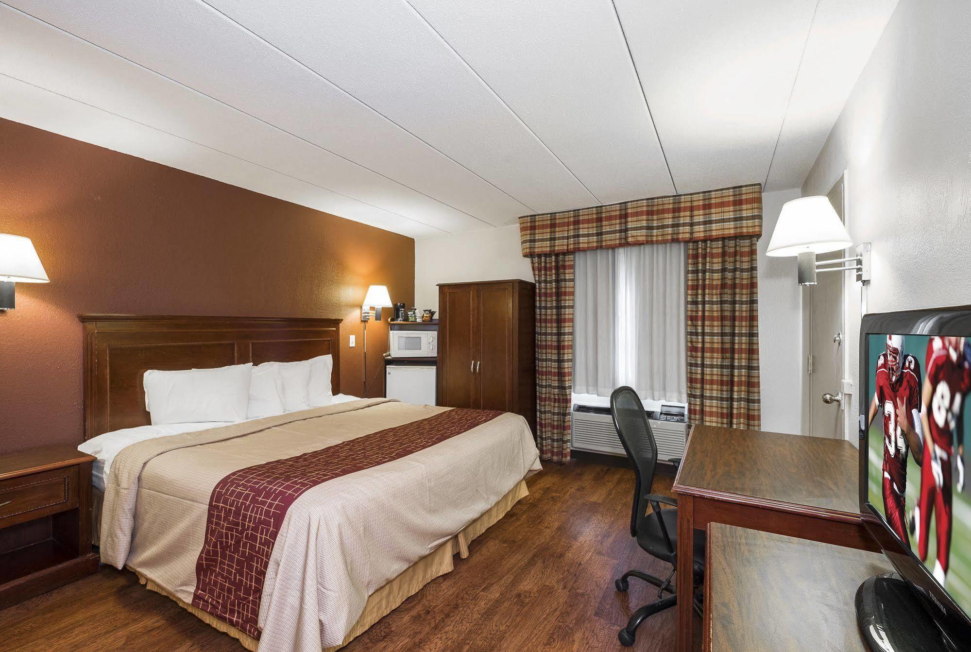 Red Roof Inn Hartford - Vernon Esterno foto